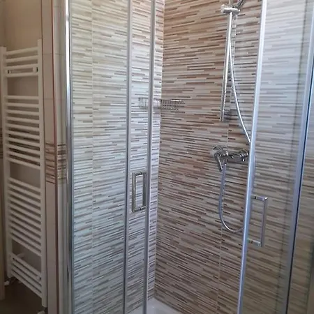 Mesi Estivi Apartment *